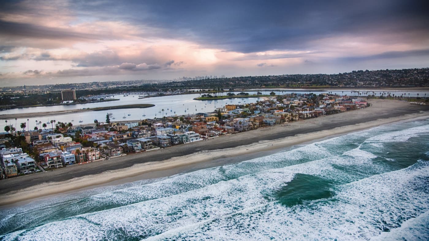 Mission Beach, coastal San Diego